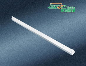 樂其照明佛山廠家 專業供應工程帶罩熒光燈T5支架及LED支架，價格實惠，品質保證